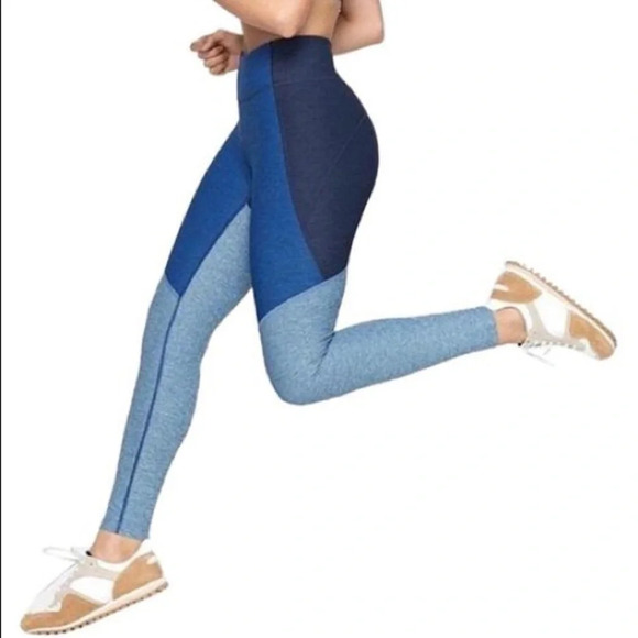 Outdoor Voices 7/8 Spring Leggings Size Small Color Block - Picture 1 of 9
